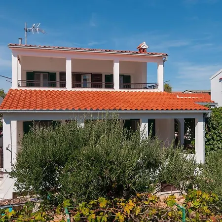 By The Sea - 15551 Rogoznica (Sibenik-Knin)